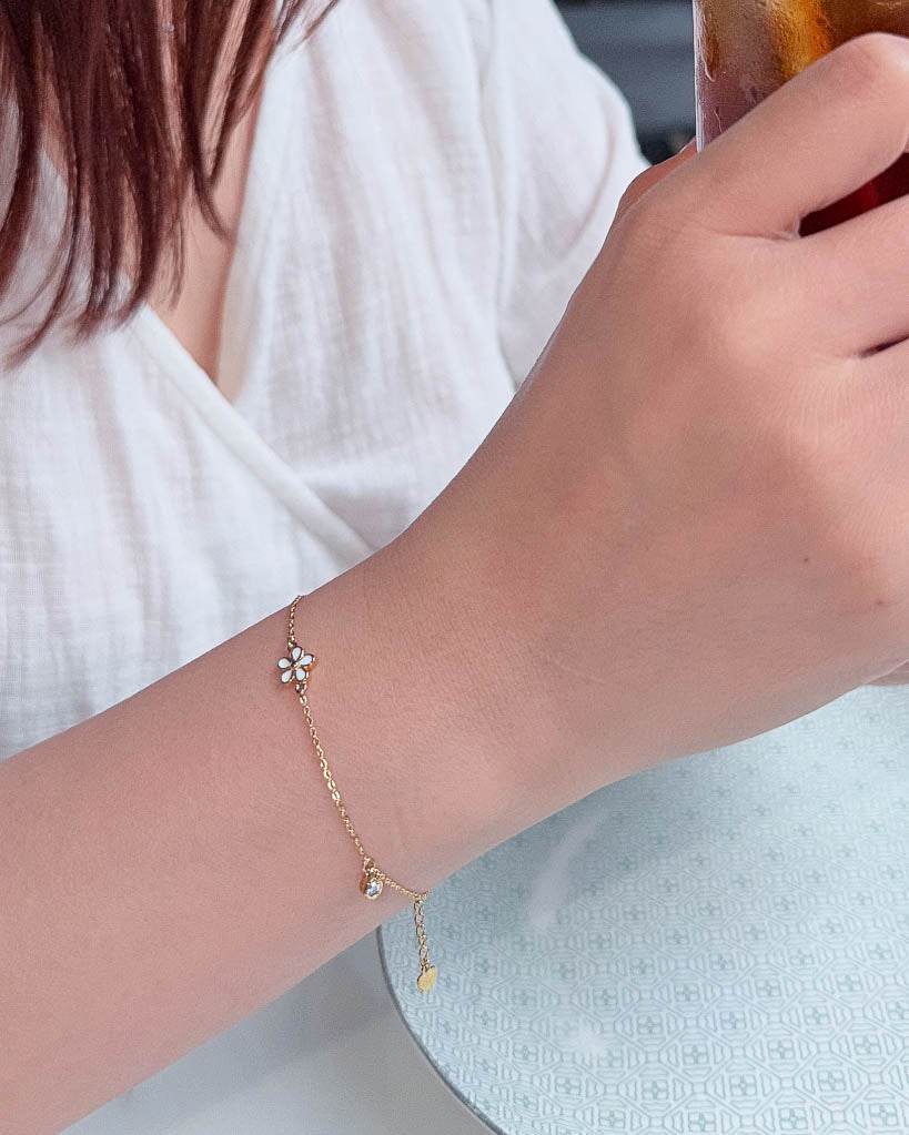 Blossom Chain Bracelet