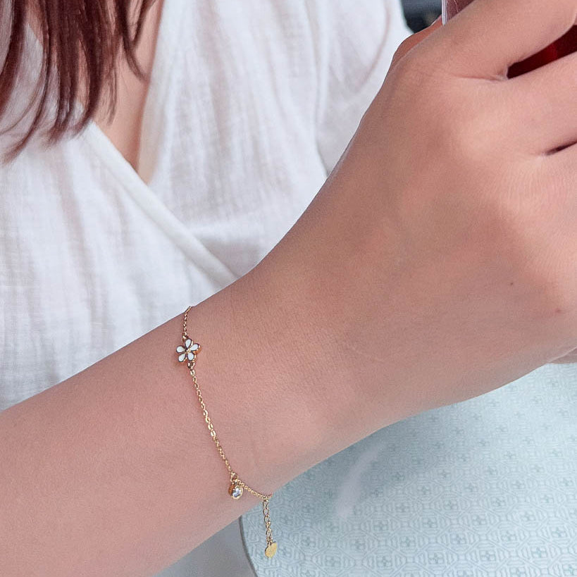 Blossom Chain Bracelet