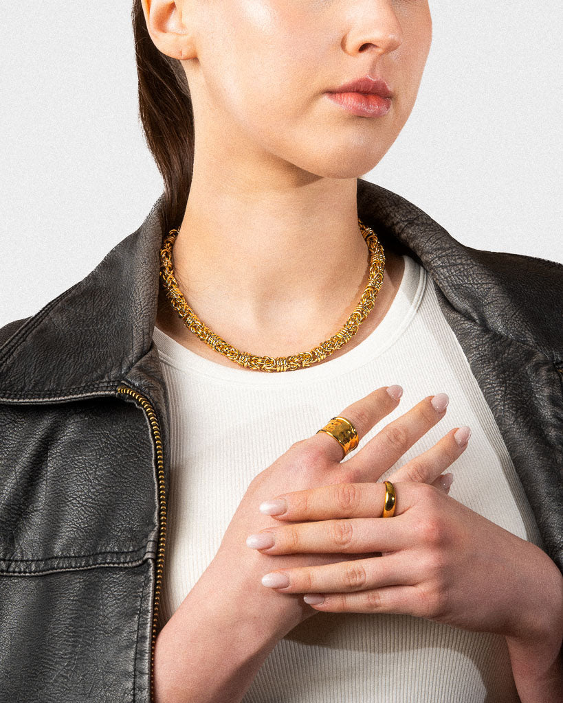 Sarah Chained Necklace